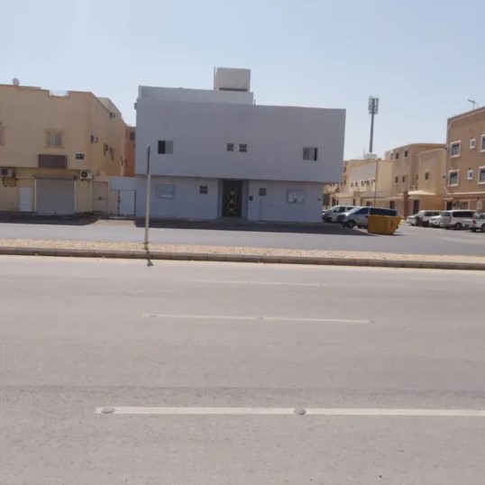 #عمارة للبيع في شارع ابن حزم, حي العريجاء الغربي, مدينة الرياض